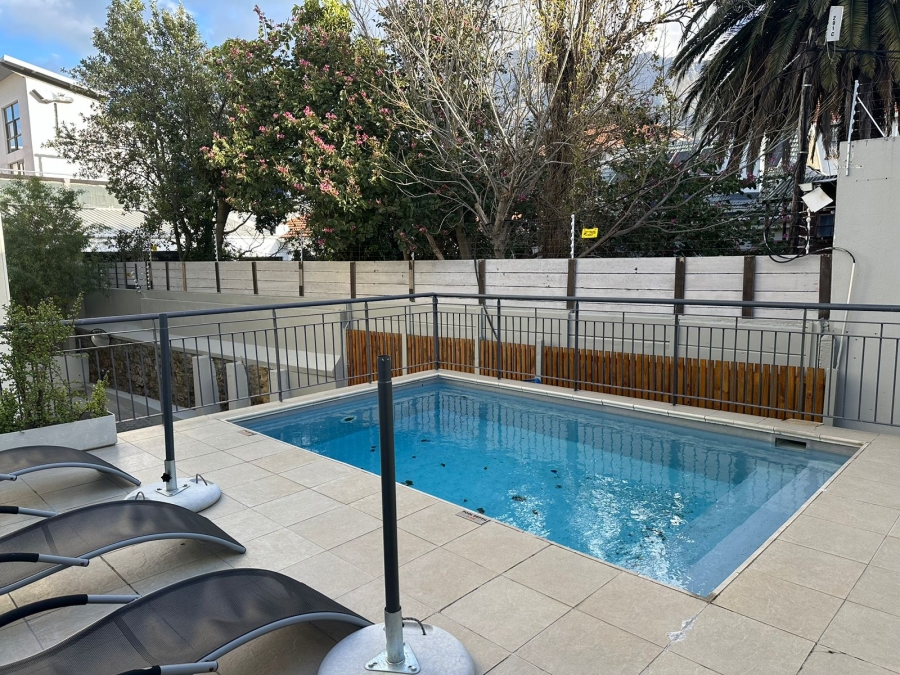 To Let 1 Bedroom Property for Rent in Gardens Western Cape